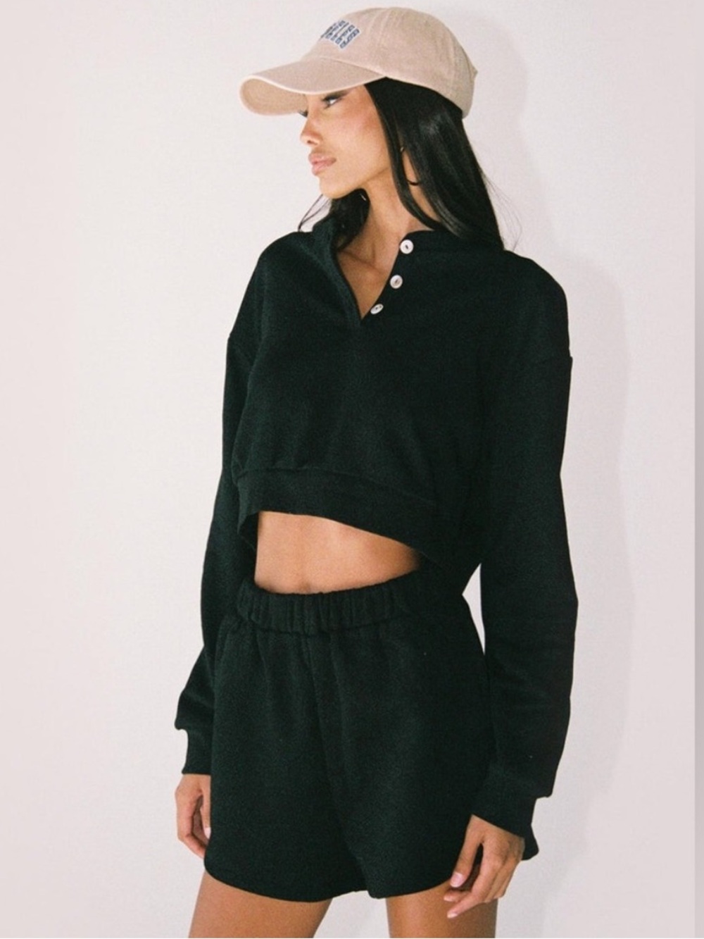 Princess Polly Rise and Lounge Black Cropped Henley Sweatshirt Size 4 NWOT